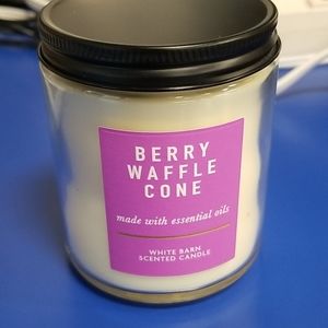 Berry Waffle Cone single wick candle